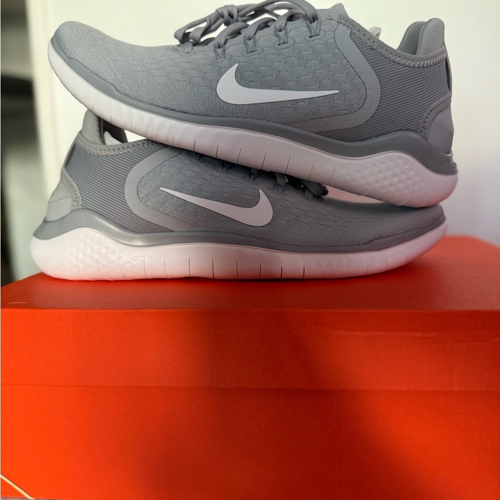 Nike Free RN 2018 Men’s Running Shoes – Grey/White
